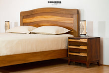 Cargar imagen en el visor de la galería, Cama Gardenia de 2.00m