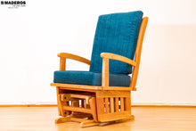 Cargar imagen en el visor de la galería, Silla Mecedora Herraje Natural
