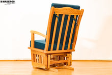 Cargar imagen en el visor de la galería, Silla Mecedora Herraje Natural