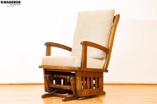 Cargar imagen en el visor de la galería, Silla Mecedora Herraje Caoba