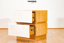 Cargar imagen en el visor de la galería, Mesa De Noche Geraneo