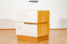 Cargar imagen en el visor de la galería, Mesa De Noche Geraneo