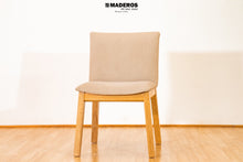 Cargar imagen en el visor de la galería, Silla de Comedor Ingles