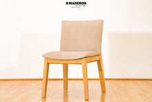 Cargar imagen en el visor de la galería, Silla de Comedor Ingles