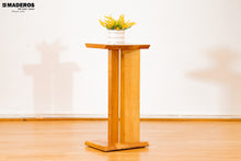 Cargar imagen en el visor de la galería, Mesa Auxiliar Góndola