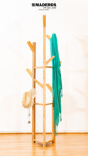 Cargar imagen en el visor de la galería, Perchero De Pie Luxe