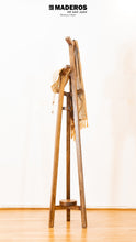 Cargar imagen en el visor de la galería, Perchero De Pie Style
