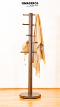 Cargar imagen en el visor de la galería, Perchero De Pie Octogonal