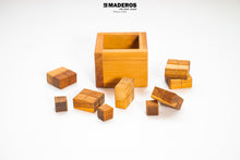 Cargar imagen en el visor de la galería, Juego cubo lógicos pequeño