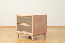 Cargar imagen en el visor de la galería, Mesa De Noche Golden