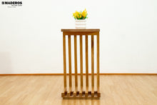 Cargar imagen en el visor de la galería, Mesa Auxiliar Heliconia