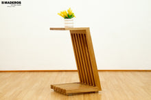 Cargar imagen en el visor de la galería, Mesa Auxiliar Heliconia