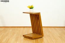 Cargar imagen en el visor de la galería, Mesa Auxiliar Heliconia