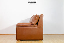 Cargar imagen en el visor de la galería, Sofá De Cuero Lauren