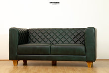 Cargar imagen en el visor de la galería, Sofá De Cuero Inglés