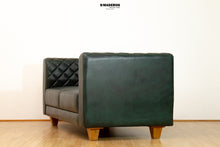 Cargar imagen en el visor de la galería, Sofá De Cuero Inglés