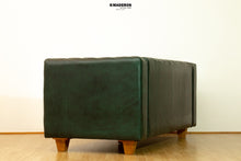 Cargar imagen en el visor de la galería, Sofá De Cuero Inglés