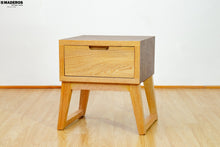 Cargar imagen en el visor de la galería, Mesa De Noche Barichara