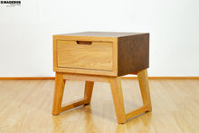 Cargar imagen en el visor de la galería, Mesa De Noche Barichara