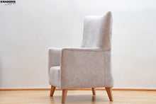 Cargar imagen en el visor de la galería, Poltrona Mambe con puff