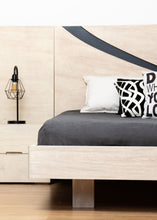 Cargar imagen en el visor de la galería, Cama Trevor de 1.40m