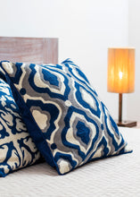 Cargar imagen en el visor de la galería, Cojín Lana Kashmir