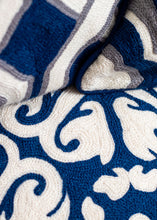 Cargar imagen en el visor de la galería, Cojín Lana Kashmir