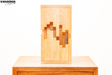 Cargar imagen en el visor de la galería, Lampara De Mesa Nórdica
