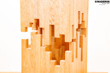 Cargar imagen en el visor de la galería, Lampara De Mesa Nórdica
