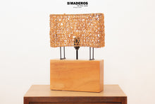Cargar imagen en el visor de la galería, Lampara De Mesa Ibérica
