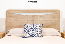 Cargar imagen en el visor de la galería, Cama Azteca de 1.40m
