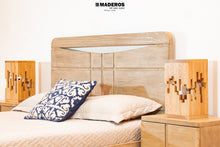 Cargar imagen en el visor de la galería, Cama Azteca de 1.40m
