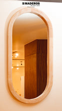 Cargar imagen en el visor de la galería, Espejo De Pared Curvo
