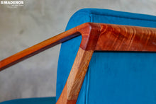 Cargar imagen en el visor de la galería, Silla De Sala Glacial
