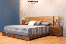 Cargar imagen en el visor de la galería, Cama Toronto de 2.00m
