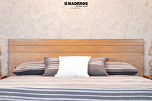 Cargar imagen en el visor de la galería, Cama Toronto de 2.00m
