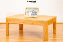 Cargar imagen en el visor de la galería, Mesa de Centro Orquidea
